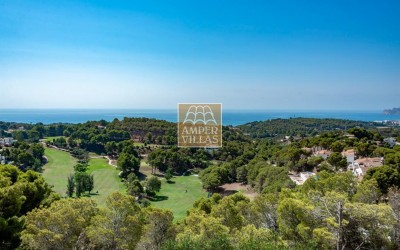 Exclusive villa with stunning panoramic views next to the Altea Golf Club